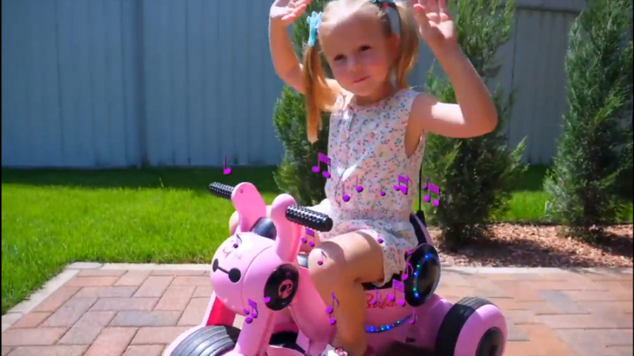 ماجراهای ناستیا و بابایی - قسمت 160 - بازی پرنسس ناستیا در فروشگاه اسباب بازی